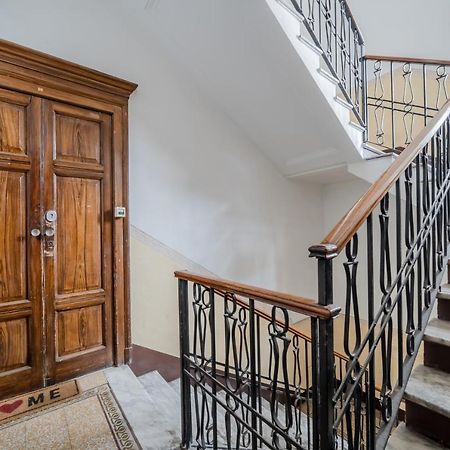 Lovely Apartment In Milano-Porta Romana W/ Balcony Εξωτερικό φωτογραφία