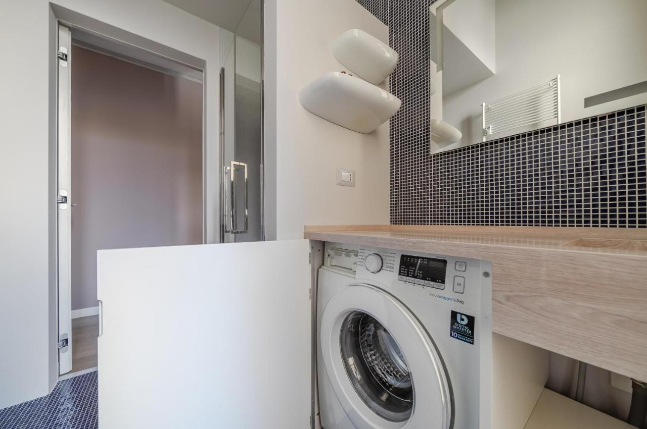 Lovely Apartment In Milano-Porta Romana W/ Balcony Εξωτερικό φωτογραφία